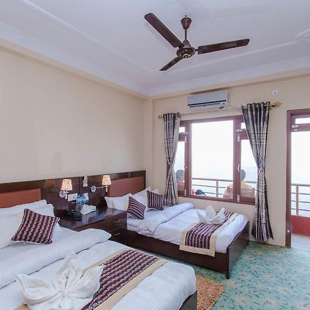 Hotel The Ranimahal Tānsen Extérieur photo