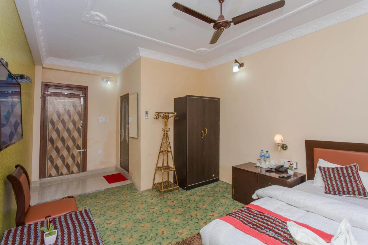 Hotel The Ranimahal Tānsen Extérieur photo