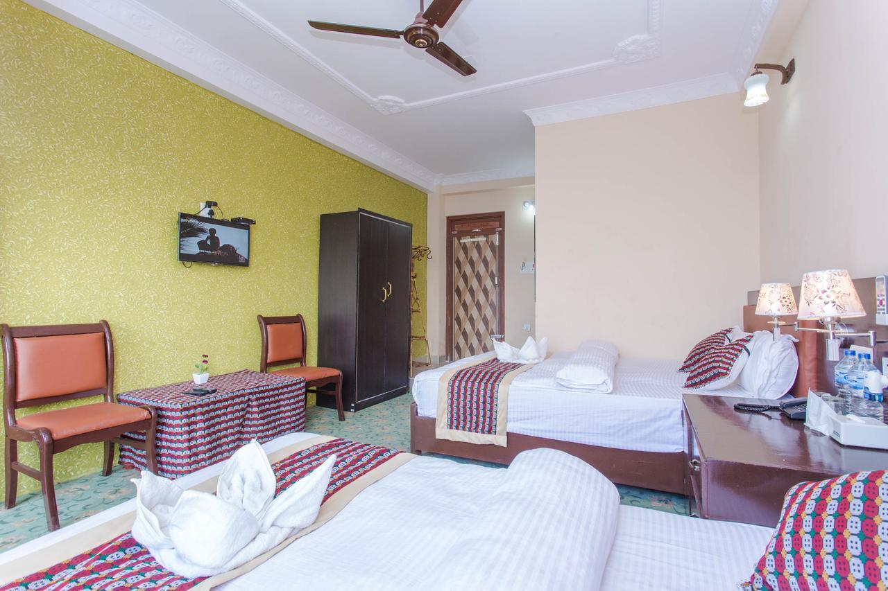 Hotel The Ranimahal Tānsen Extérieur photo