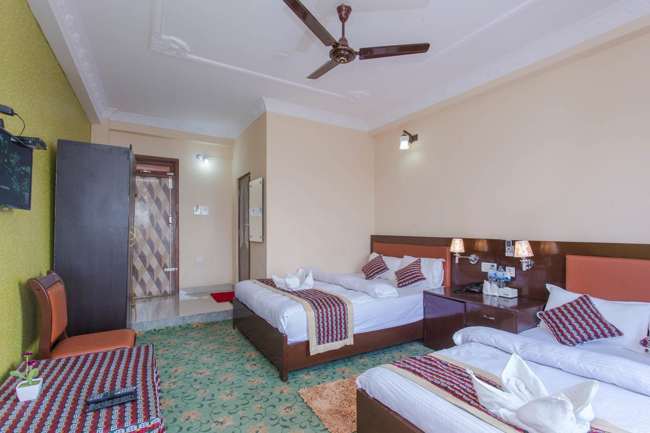 Hotel The Ranimahal Tānsen Extérieur photo